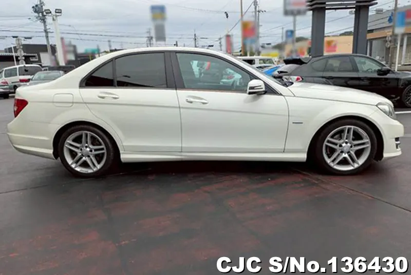 2011 Mercedes Benz / C Class Stock No. 136430