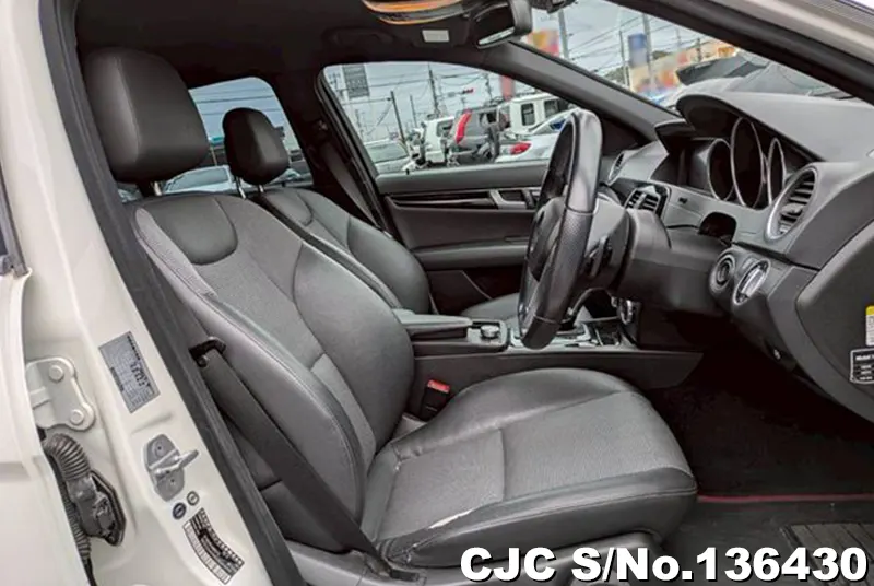 2011 Mercedes Benz / C Class Stock No. 136430