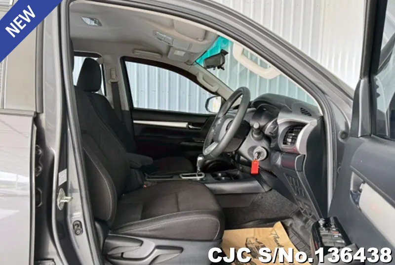 2020 Toyota / Hilux / Revo Stock No. 136438