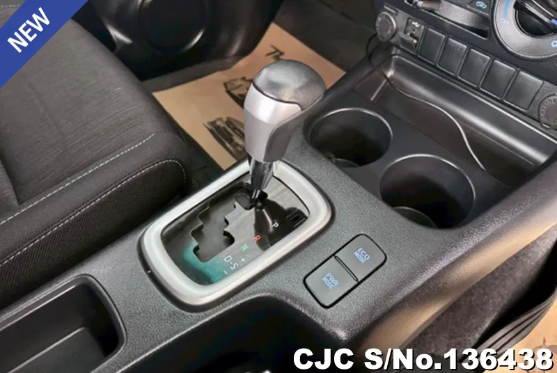 2020 Toyota / Hilux / Revo Stock No. 136438