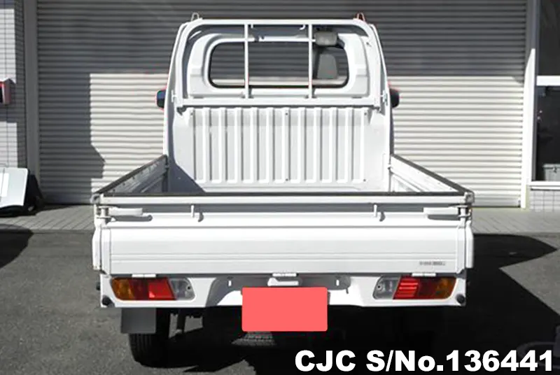 2005 Mitsubishi / Minicab Stock No. 136441
