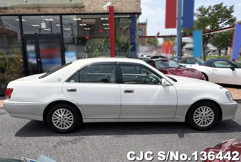2003 Toyota / Crown Stock No. 136442