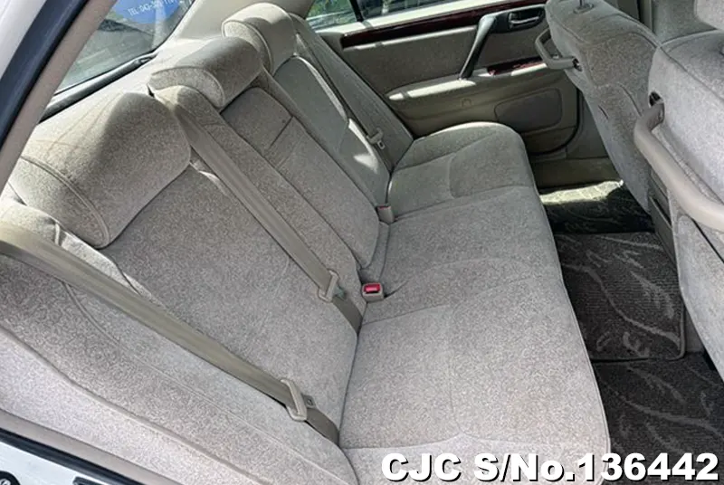 2003 Toyota / Crown Stock No. 136442