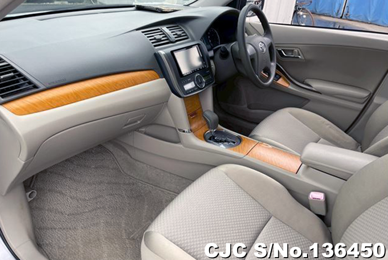 2009 Toyota / Premio Stock No. 136450
