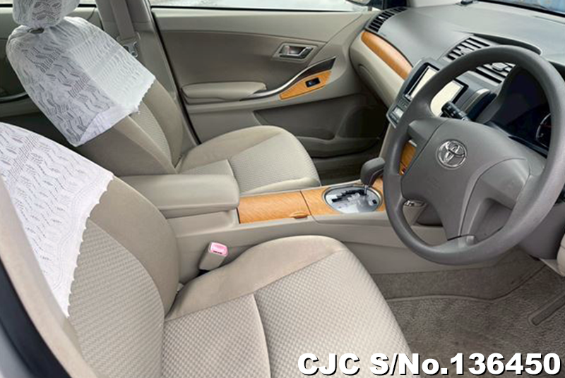2009 Toyota / Premio Stock No. 136450