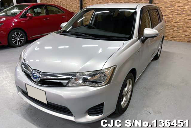 2015 Toyota / Corolla Fielder Stock No. 136451