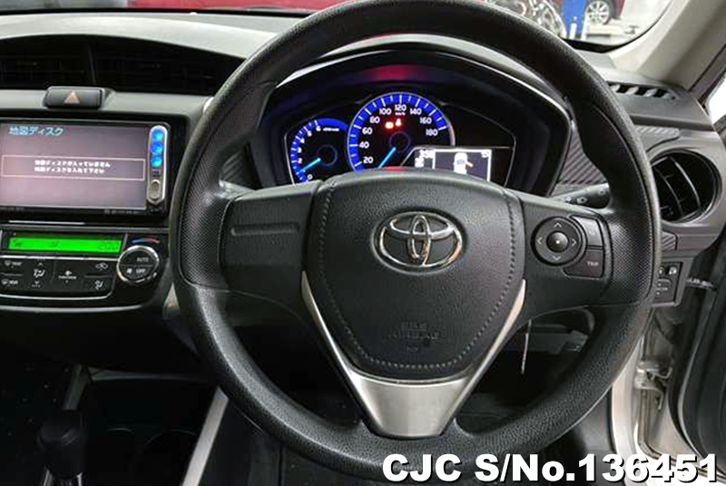 2015 Toyota / Corolla Fielder Stock No. 136451