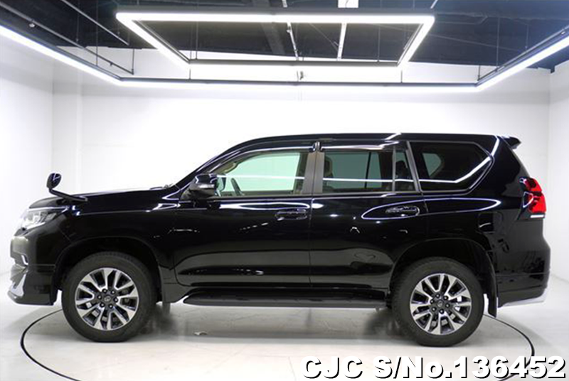 2023 Toyota / Land Cruiser Prado Stock No. 136452