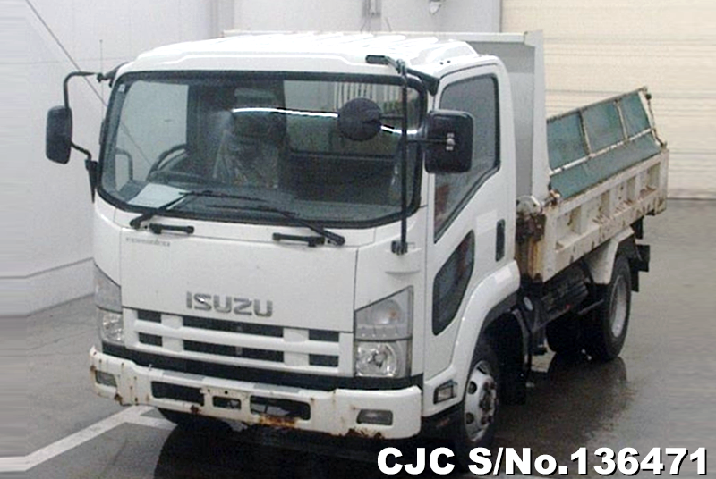 2011 Isuzu / Forward Stock No. 136471