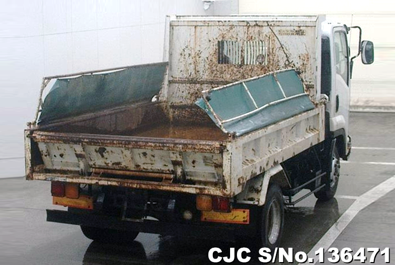 2011 Isuzu / Forward Stock No. 136471