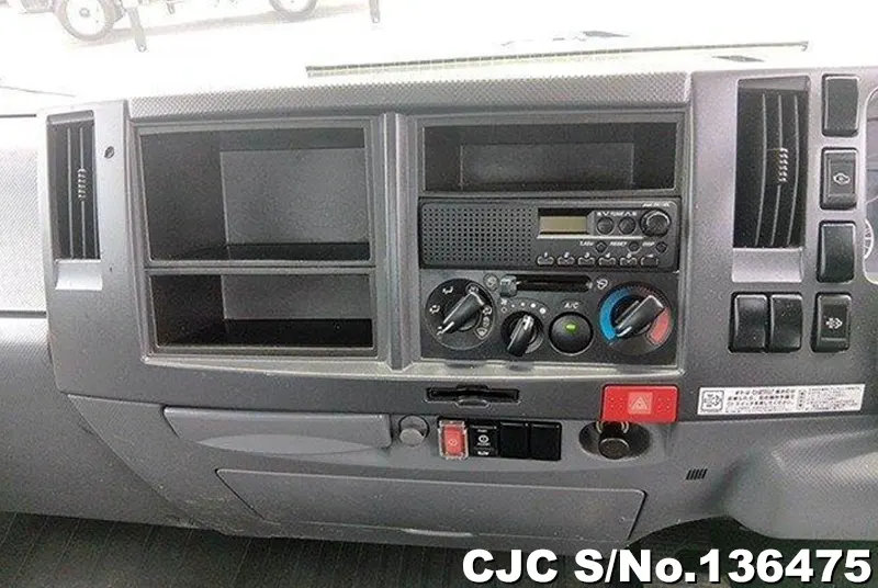 2010 Isuzu / Elf Stock No. 136475