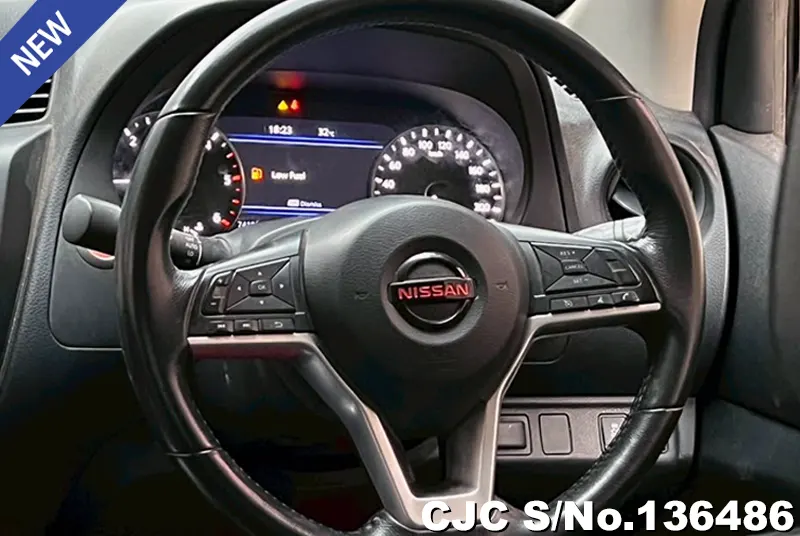 2021 Nissan / Navara Stock No. 136486
