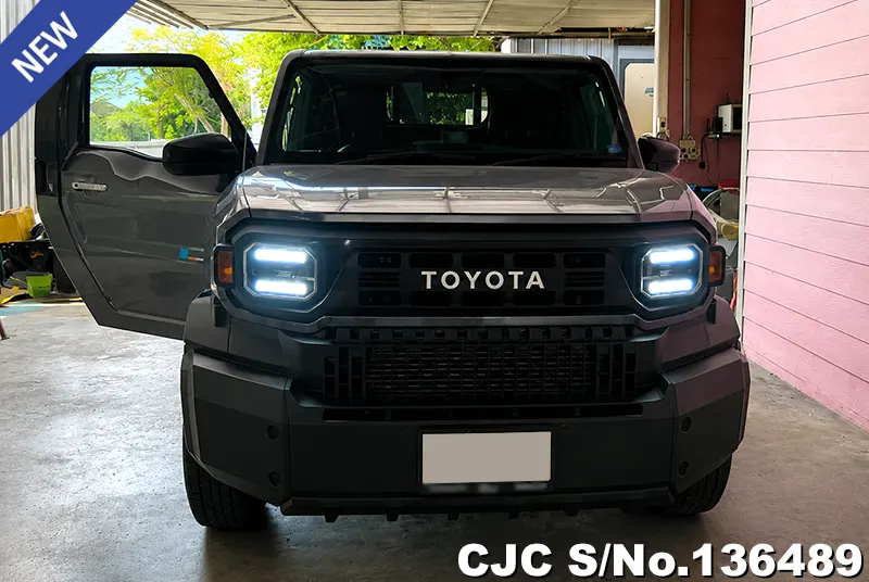 2024 Toyota / Hilux / Champ Stock No. 136489