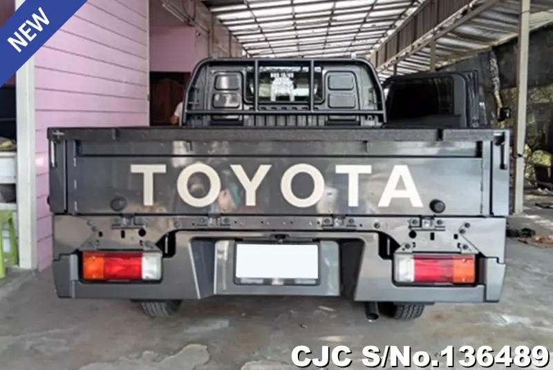 2024 Toyota / Hilux / Champ Stock No. 136489