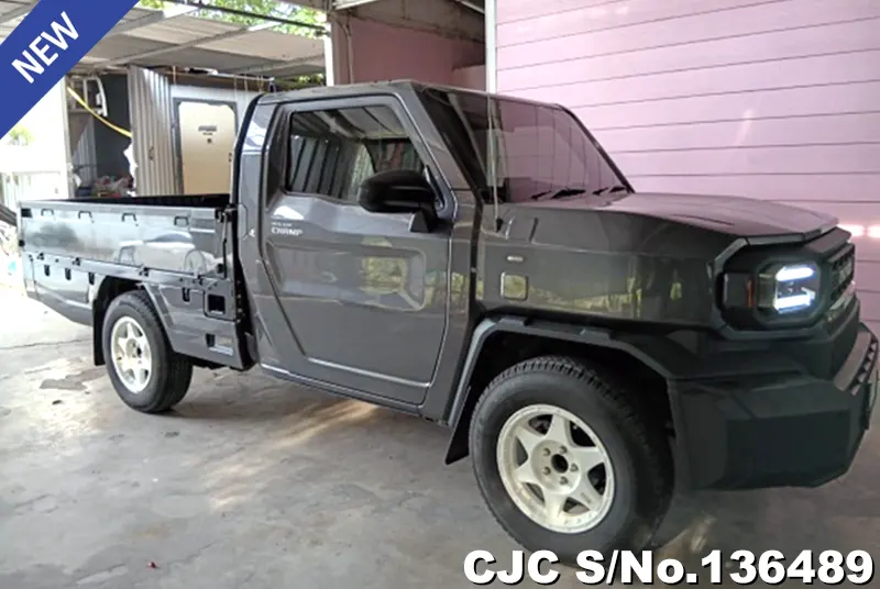 2024 Toyota / Hilux / Champ Stock No. 136489