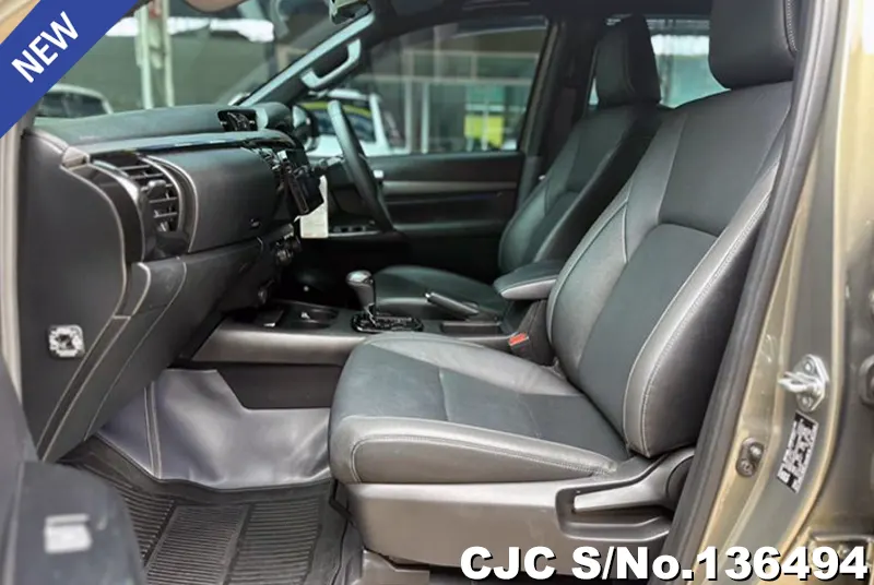 2025 Toyota / Hilux / Revo Rocco Stock No. 136494