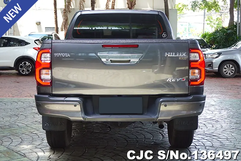 2022 Toyota / Hilux / Revo Stock No. 136497