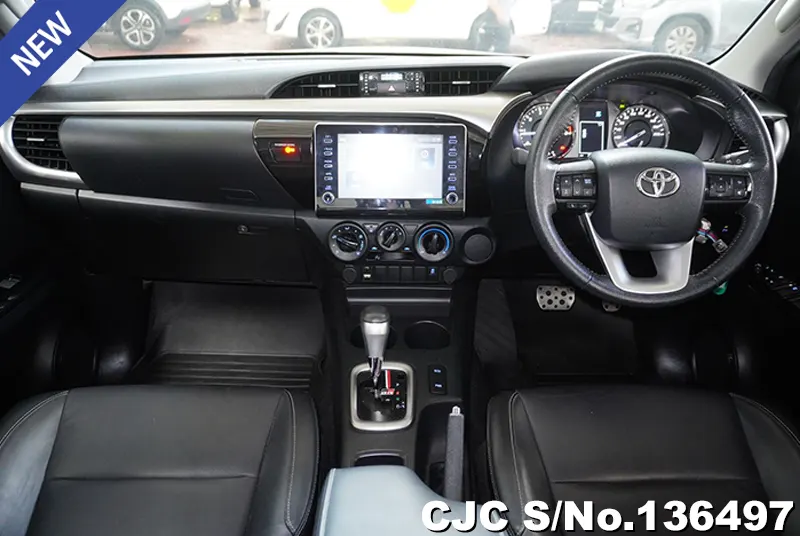 2022 Toyota / Hilux / Revo Stock No. 136497