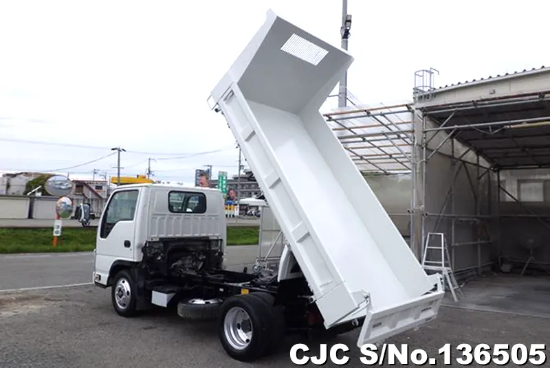 2012 Mazda / Titan Stock No. 136505