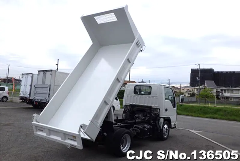 2012 Mazda / Titan Stock No. 136505