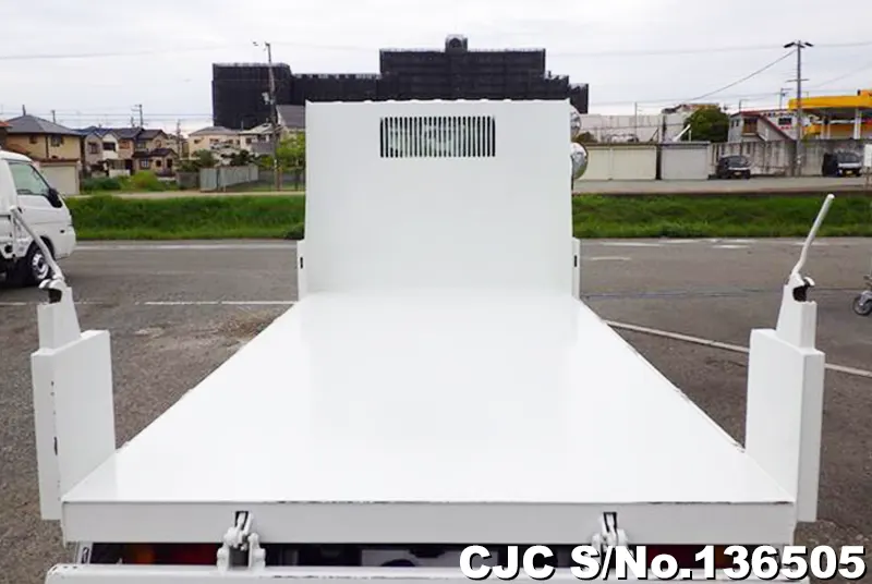 2012 Mazda / Titan Stock No. 136505