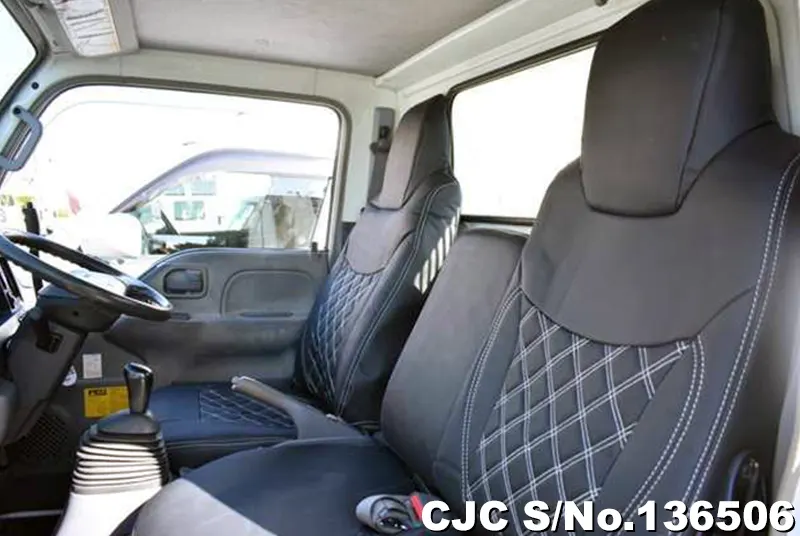 2009 Mazda / Titan Stock No. 136506