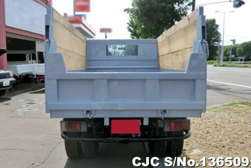2006 Mazda / Titan Stock No. 136509