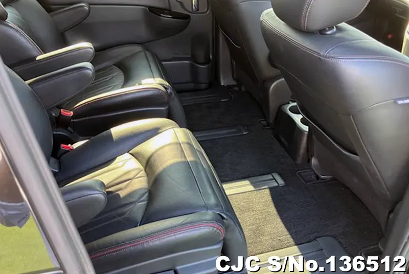 2021 Nissan / Elgrand Stock No. 136512