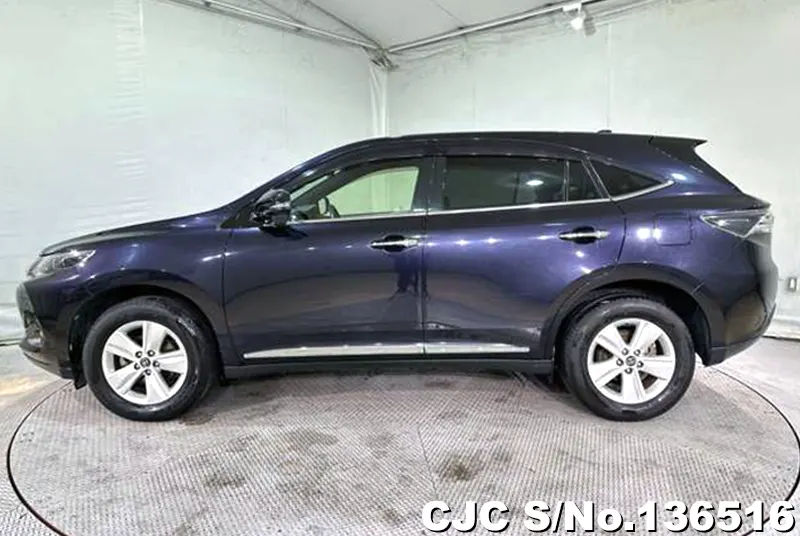 2015 Toyota / Harrier Stock No. 136516