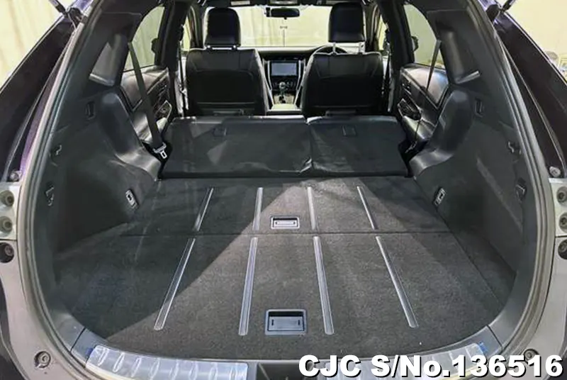 2015 Toyota / Harrier Stock No. 136516
