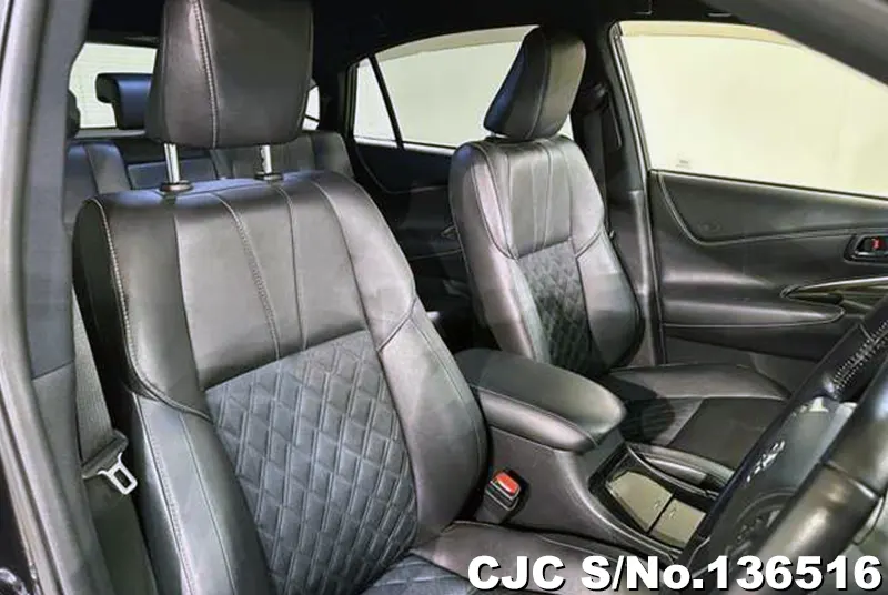 2015 Toyota / Harrier Stock No. 136516