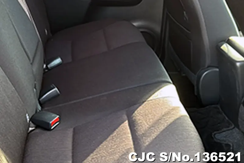 Toyota Hilux in Wine for Sale Image 7