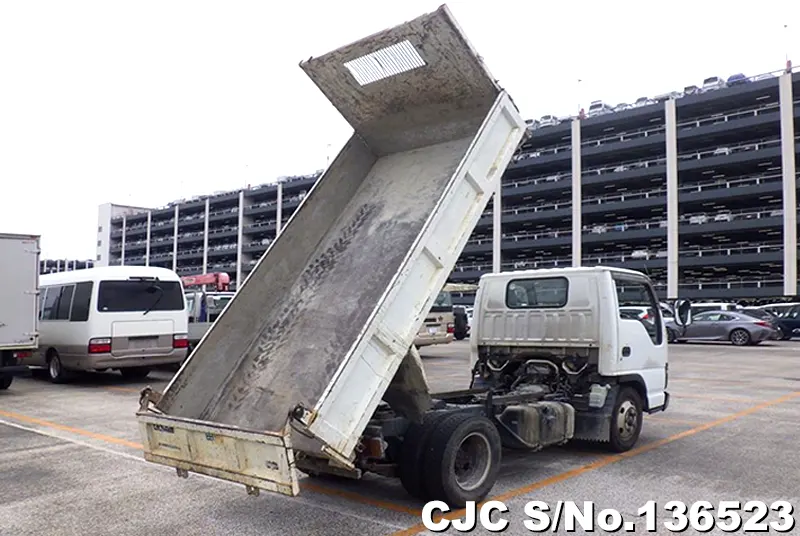 2006 Isuzu / Elf Stock No. 136523