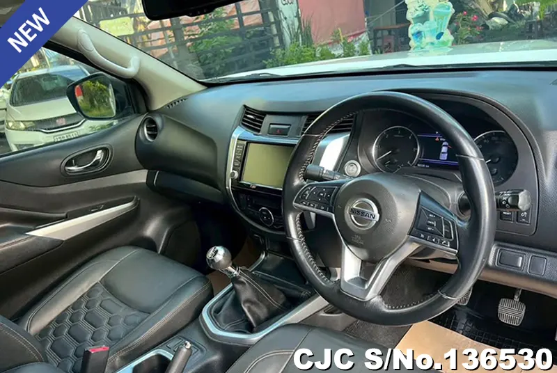 2020 Nissan / Navara Stock No. 136530