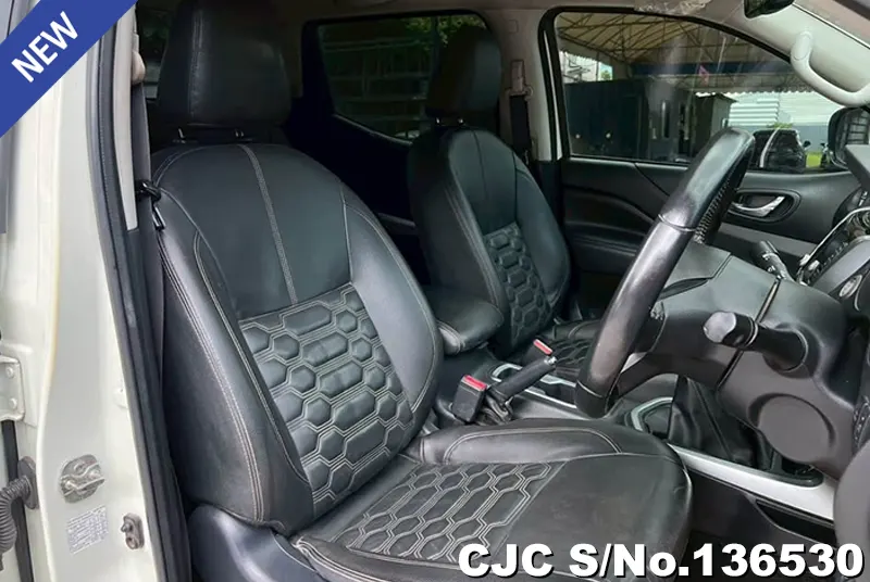 2020 Nissan / Navara Stock No. 136530