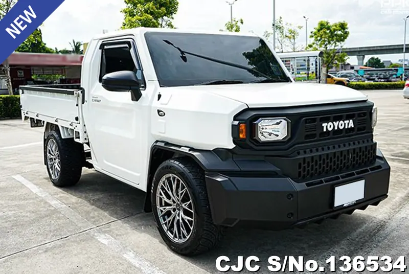 2024 Toyota / Hilux / Champ Stock No. 136534