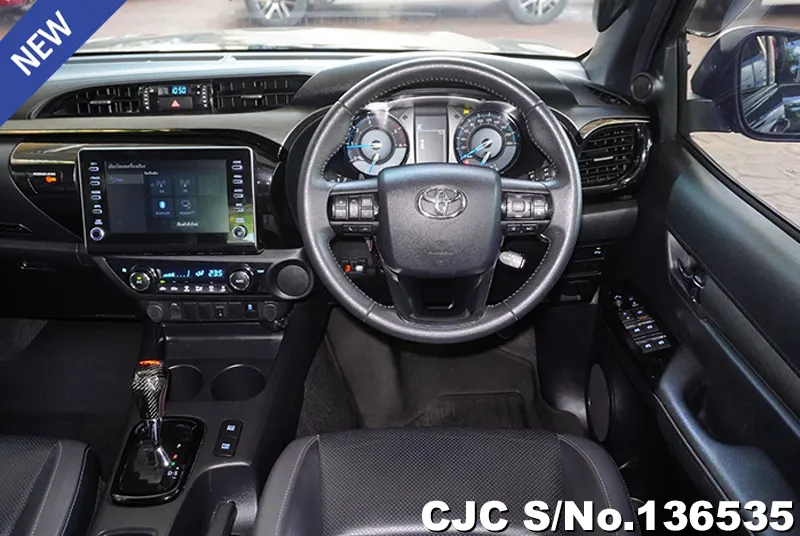 2020 Toyota / Hilux / Revo Rocco Stock No. 136535