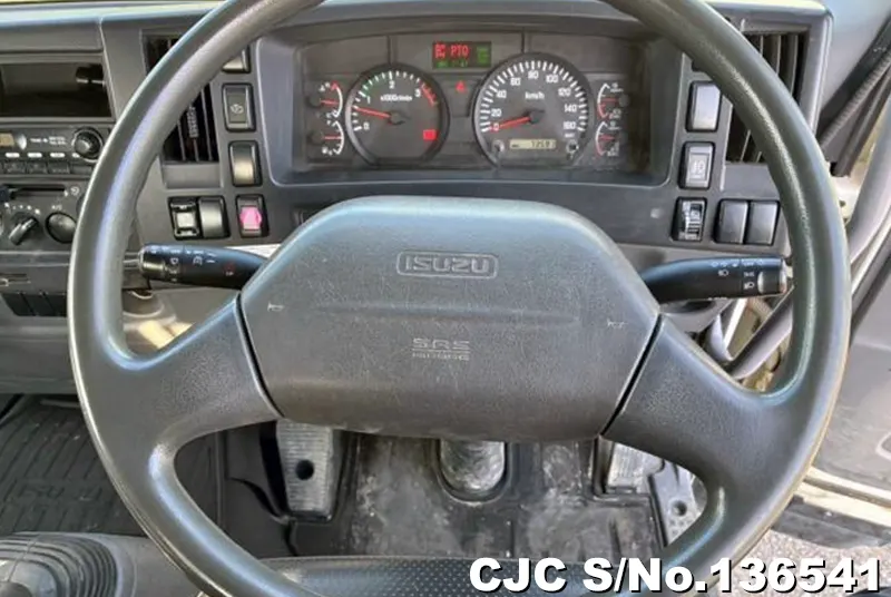 2012 Isuzu / Forward Stock No. 136541