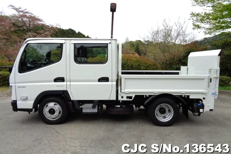 2025 Mitsubishi / Canter Stock No. 136543