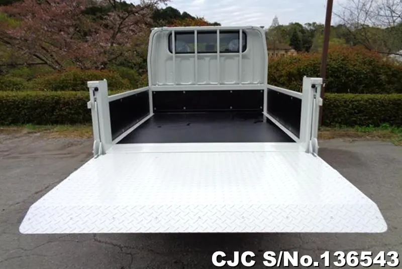 2025 Mitsubishi / Canter Stock No. 136543