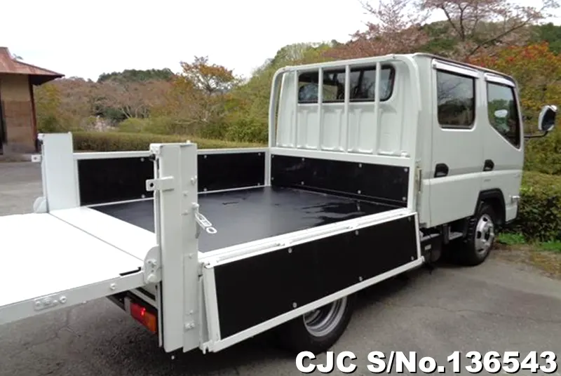 2025 Mitsubishi / Canter Stock No. 136543