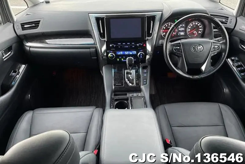 2021 Toyota / Alphard Stock No. 136546
