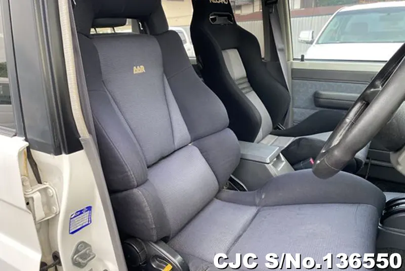 2001 Toyota / Land Cruiser Stock No. 136550