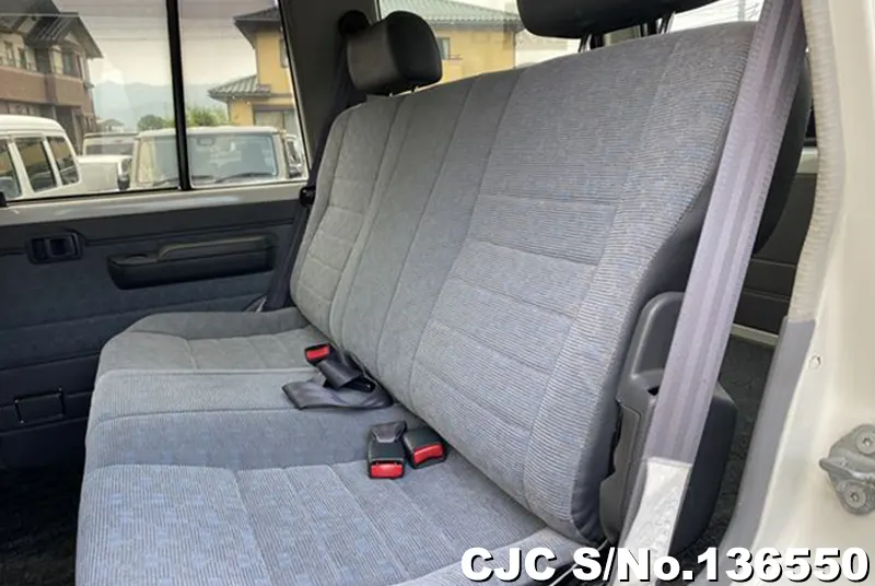 2001 Toyota / Land Cruiser Stock No. 136550
