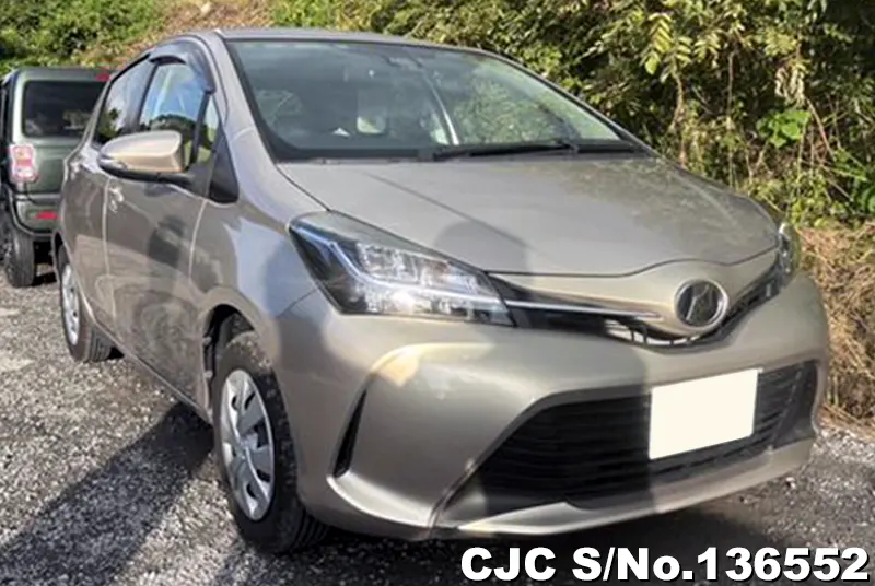 2016 Toyota / Vitz Stock No. 136552