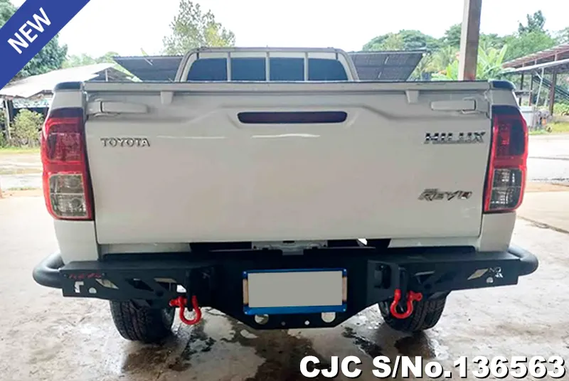 2018 Toyota / Hilux / Revo Stock No. 136563