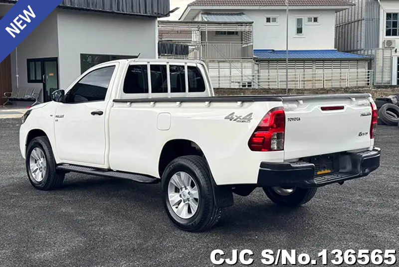 2021 Toyota / Hilux / Revo Stock No. 136565