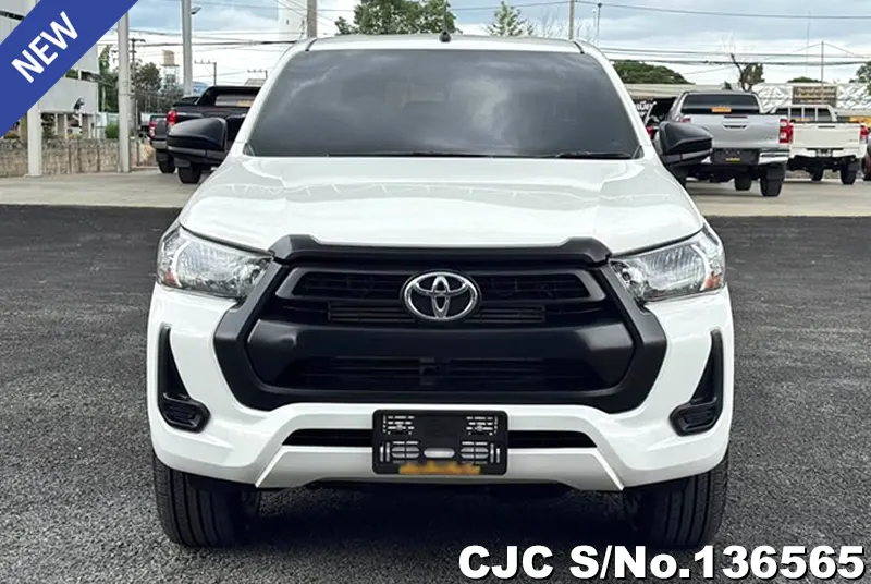 2021 Toyota / Hilux / Revo Stock No. 136565