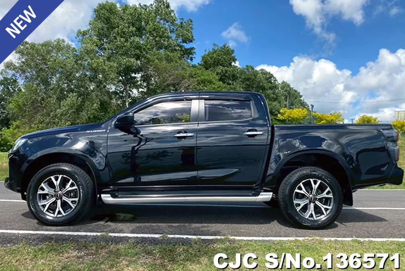 2023 Isuzu / D-Max Stock No. 136571