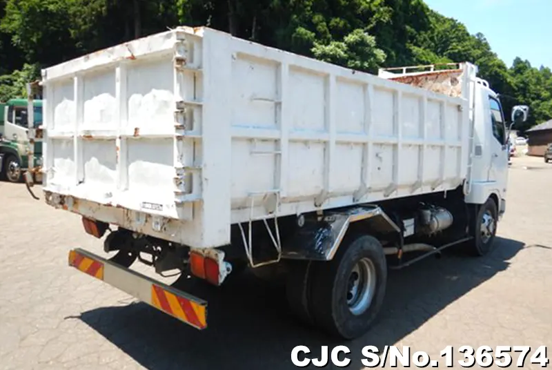 2006 Mitsubishi / Fuso Stock No. 136574